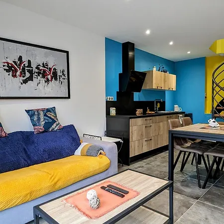 펜션 Renove Avec Terrasse Ensoleillee Et Parking A - Fr-1-585-136
