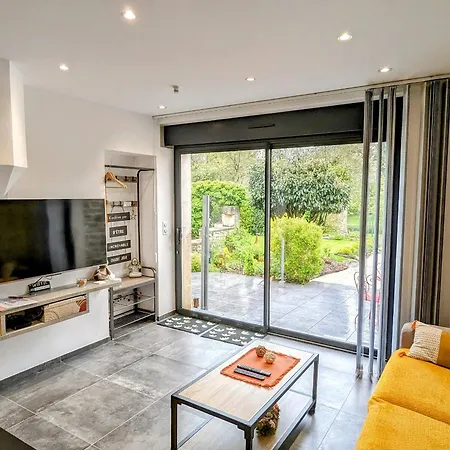 펜션 Renove Avec Terrasse Ensoleillee Et Parking A - Fr-1-585-136 *