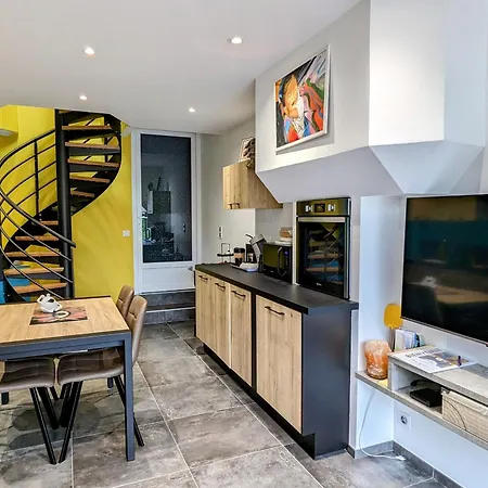 Renove Avec Terrasse Ensoleillee Et Parking A - Fr-1-585-136 펜션 Pierrefitte-sur-Aire