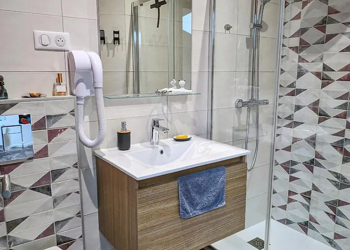 Casa vacanze Rénové Avec Terrasse Ensoleillée Et Parking à - Fr-1-585-136 Pierrefitte-sur-Aire